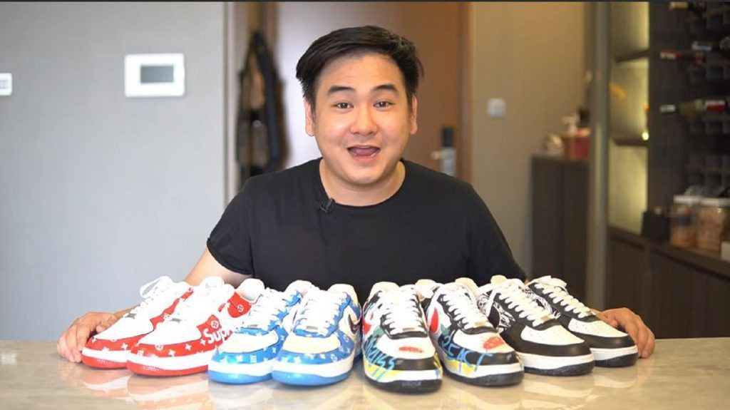 Gia đình của Xemesis có một cửa hàng xe máy Honda cả đời mới lẫn đời cũ. Tính "sương sương" trong bãi đỗ xe của cửa hàng nhà anh này cũng thấy vài trăm chiếc đủ loại từ bình dân đến xịn xò.