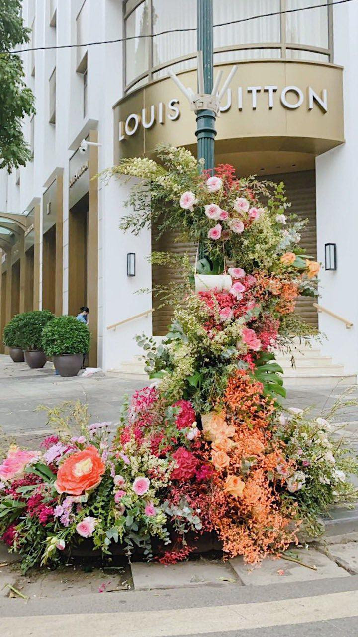 Loạt ảnh này ngay lập tức gây bão trên mạng, một người bình luận: "10 điểm cho ý tưởng sáng tạo này, về chỗ!".