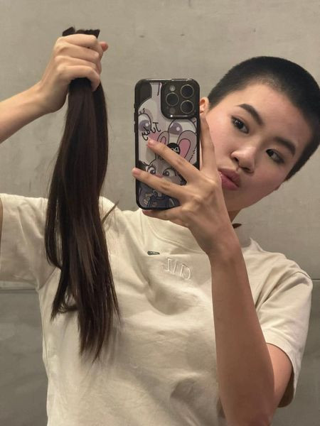 Ban đầu Pháo chỉ cắt tóc để tham gia chương trình nhưng tình cờ lúc đó được biết đến hoạt động hiến tóc cho các bệnh nhân ung thư nên đã hiến tóc.