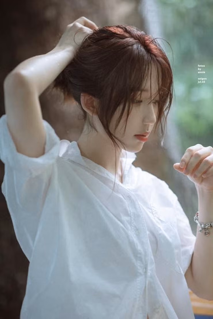 Những hình ảnh mới của Mina Young đã thu hút được hơn 12 nghìn lượt yêu thích trên MXH Facebook và nhận về rất nhiều bình luận khen ngợi.