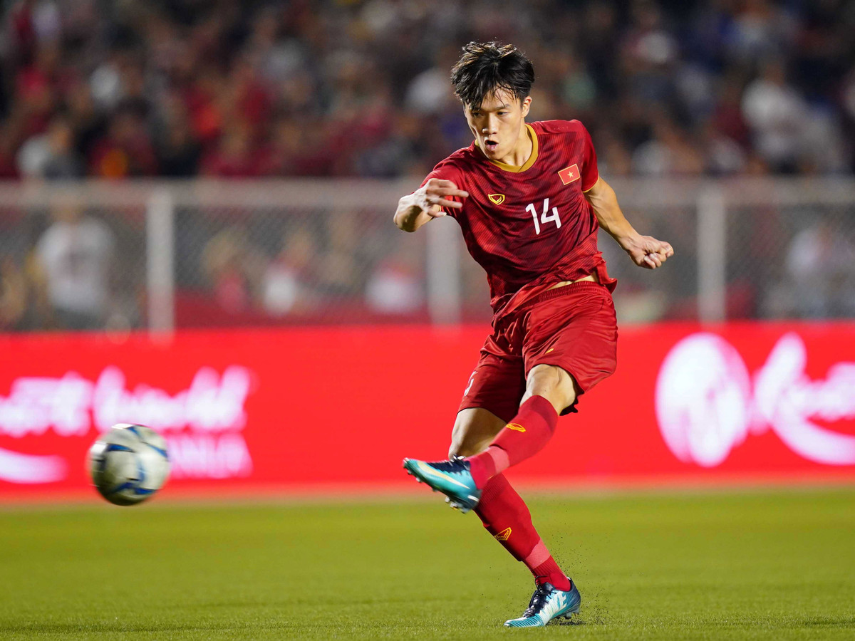 Trong số 3 cầu thủ trên 24 được triệu tập phục vụ cho ASIAD 19 sắp tới rất có thể Hoàng Đức sẽ chiếm được 1 suất.