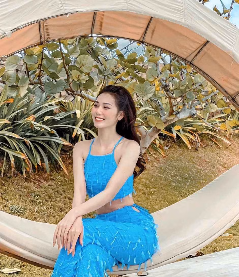 Đương nhiên netizen đã nhanh chóng bình luận rôm rả phía dưới clip của Kim Chi.