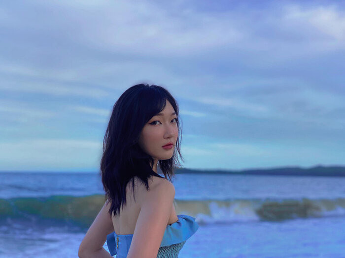 Trước đó, Linh Sugar cũng có mặt trong lễ ăn hỏi được tổ chức kín đáo của Phanh Lee.