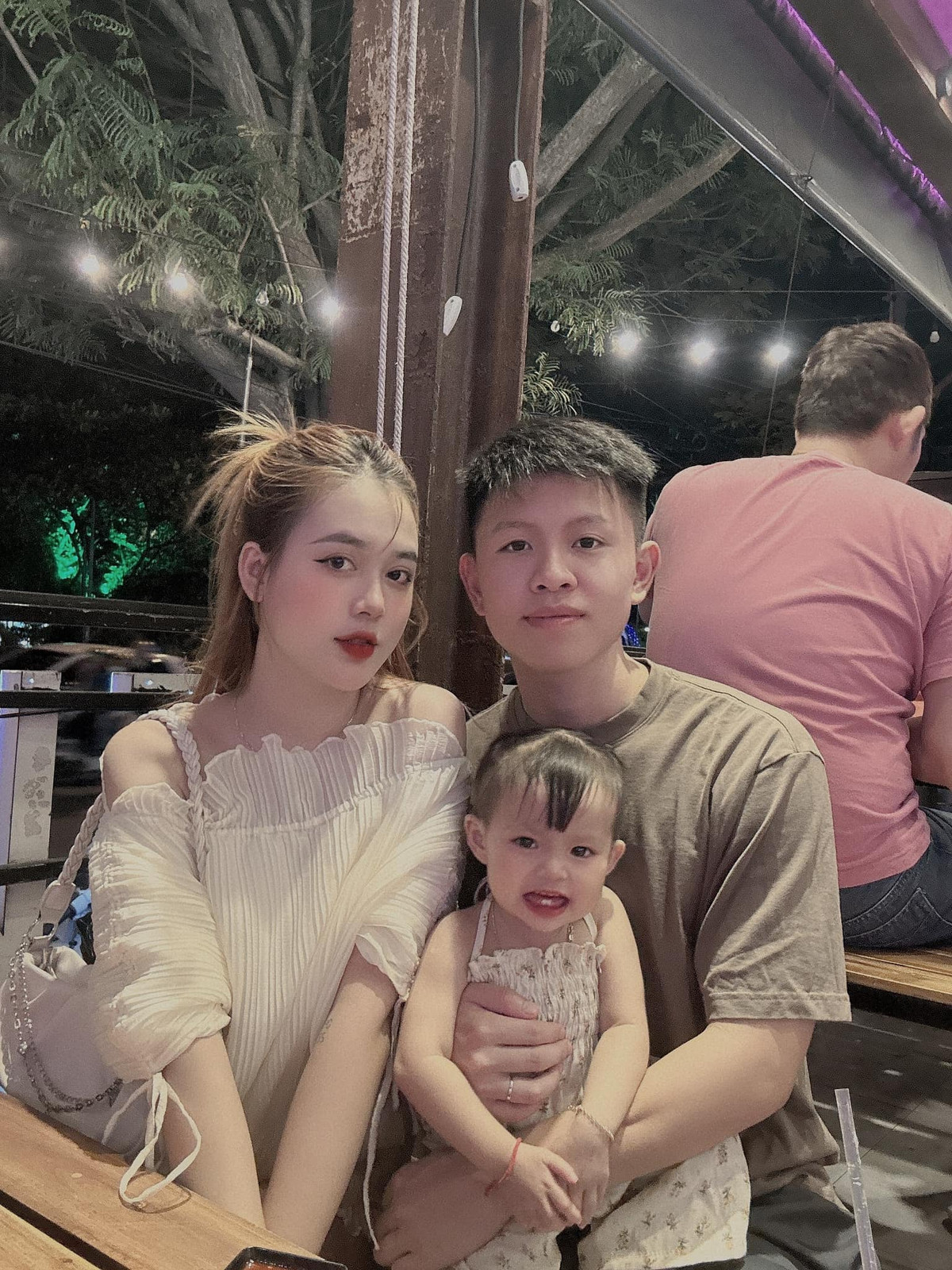 Thêm vào đó, Diễm Quỳnh còn lập một album lưu giữ những khoảnh khắc đáng yêu của cả gia đình.