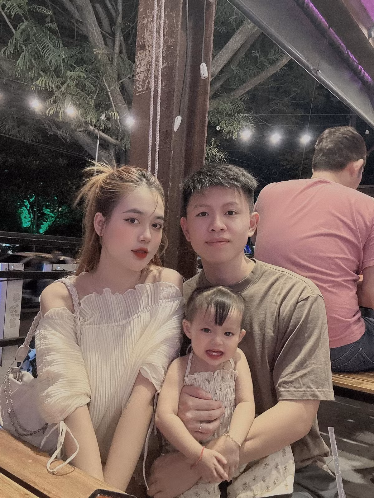 Thêm vào đó, Diễm Quỳnh còn lập một album lưu giữ những khoảnh khắc đáng yêu của cả gia đình.