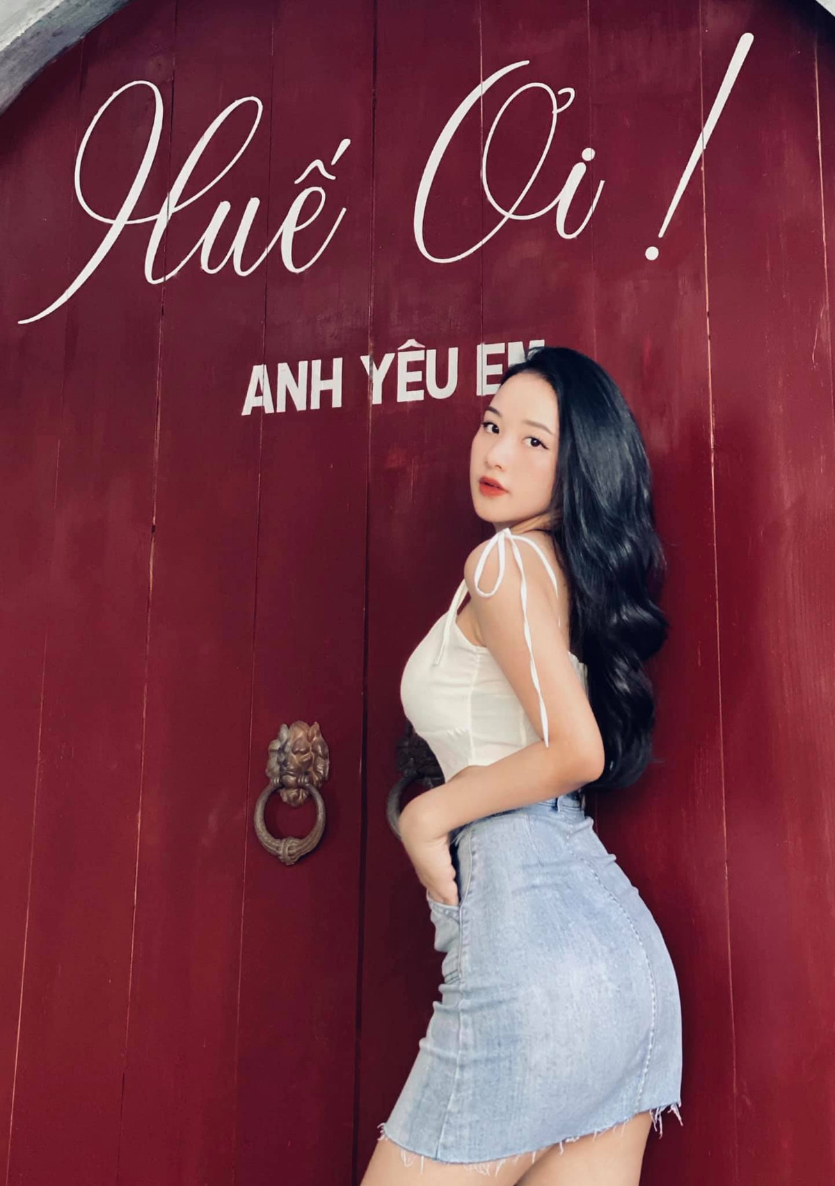 Tuy vậy, Gia Tiên cho rằng ngoại hình không phải điều quan trọng trong tất cả mọi lĩnh vực, mà chủ yếu là sự tự tin, thần thái chủ động của mỗi người.