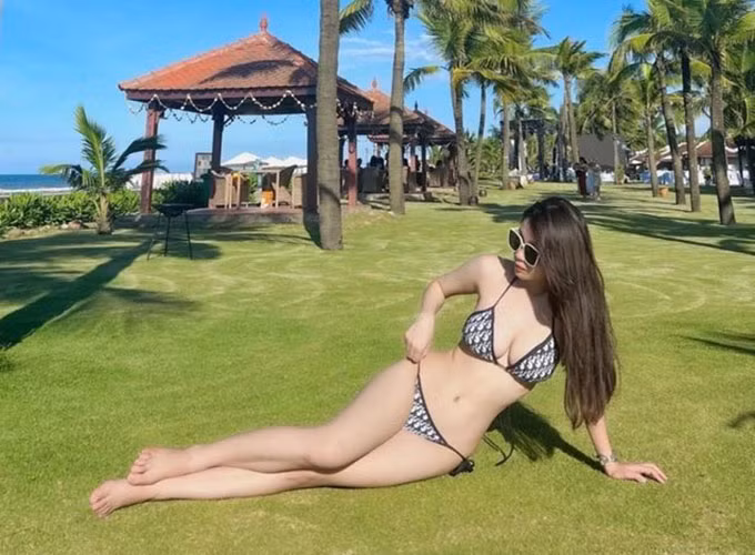 Dưới bài đăng, cựu tuyển thủ nữ này nhận được “mưa lời khen” của cộng đồng mạng