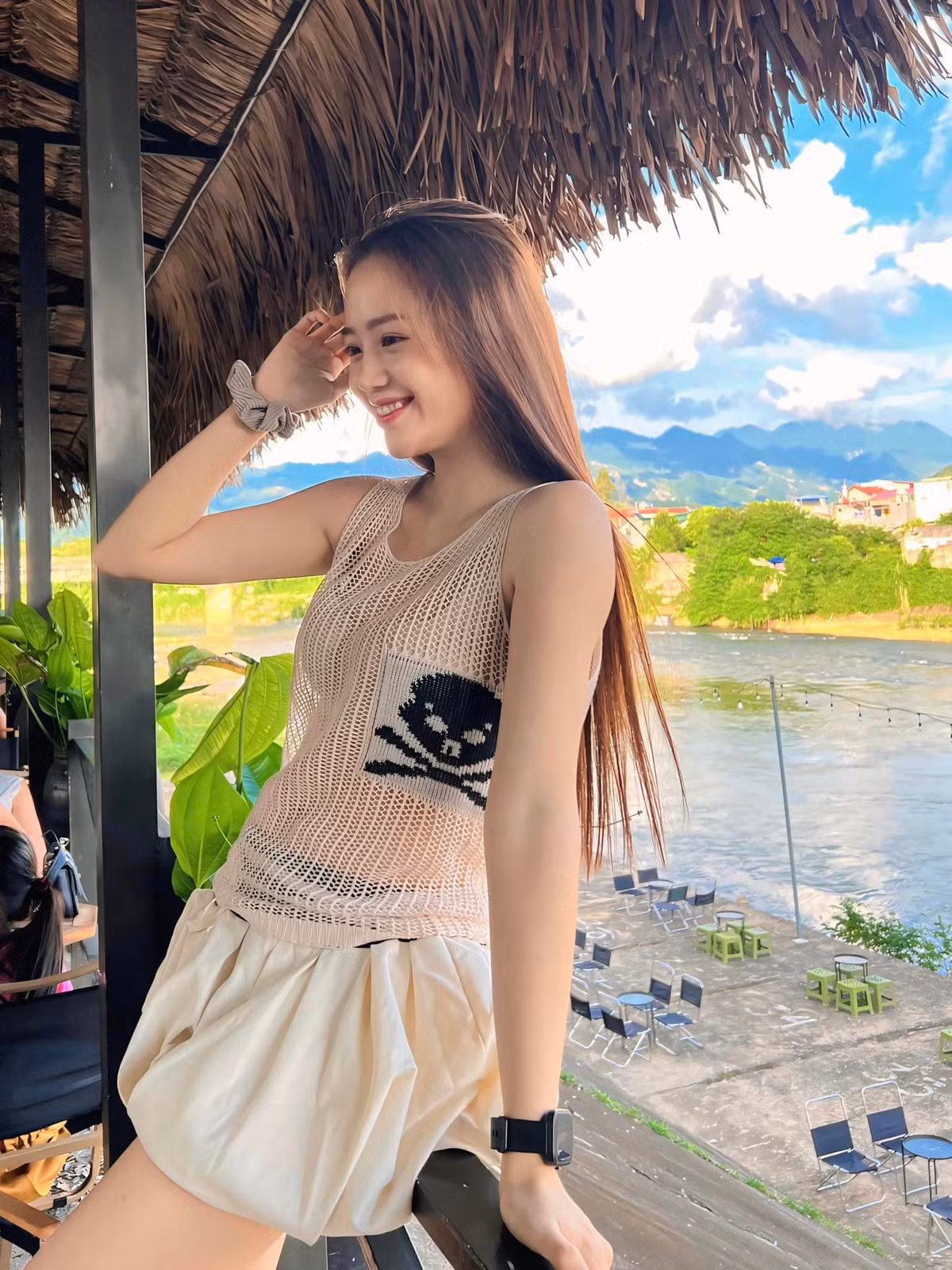 Không chỉ dừng lại ở việc chơi game, Mai Linh Zuto còn mở rộng phạm vi hoạt động của mình đến các lĩnh vực khác như thời trang, làm đẹp, cũng như chia sẻ cuộc sống hàng ngày.