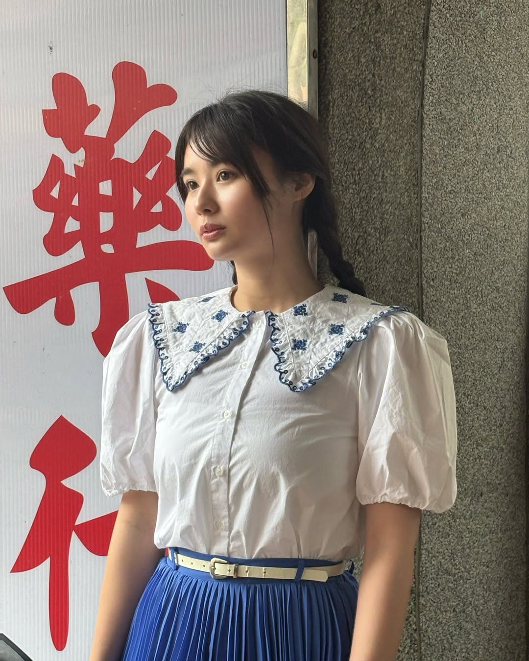 Lượng follow trên trang cá nhân của cô nàng cũng đang tăng chóng mặt, lên tới gần 80.000 chỉ sau ít giờ có mặt tại Việt Nam.