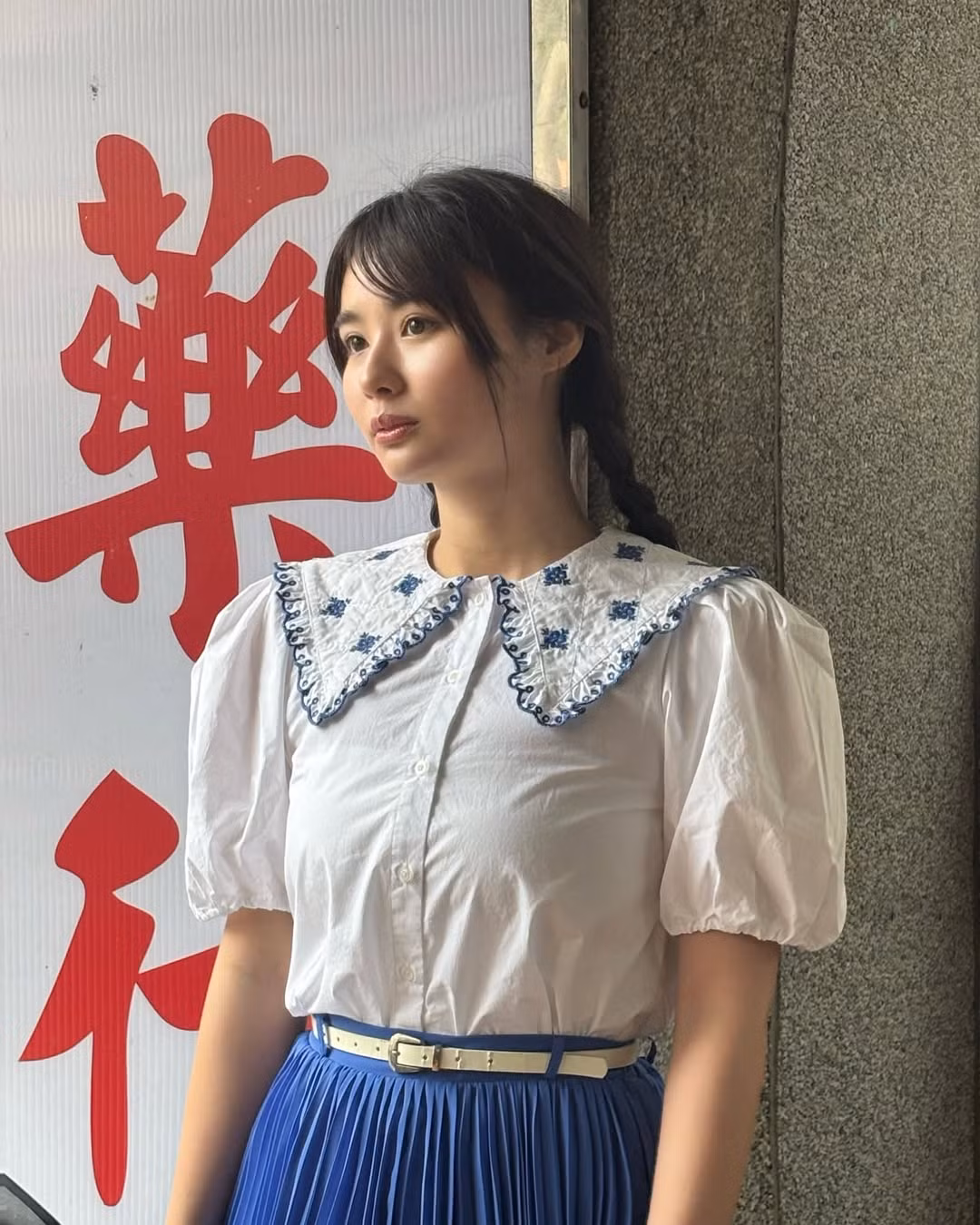 Lượng follow trên trang cá nhân của cô nàng cũng đang tăng chóng mặt, lên tới gần 80.000 chỉ sau ít giờ có mặt tại Việt Nam.