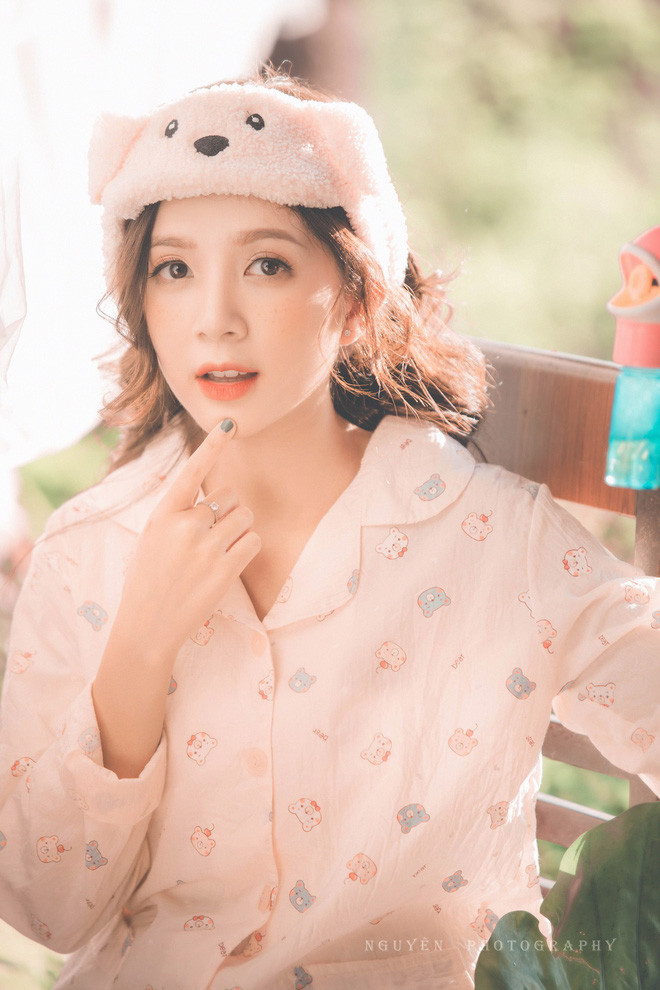 Soi vu tru hot girl truong Su pham Ha Noi, toan gai xinh cuc pham