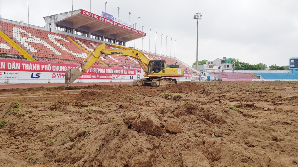 Nói tóm lại, CLB Hải Phòng đề xuất, nhưng có được đồng ý hay không lại thuộc về lãnh đạo thành phố và đặc biệt là VFF.