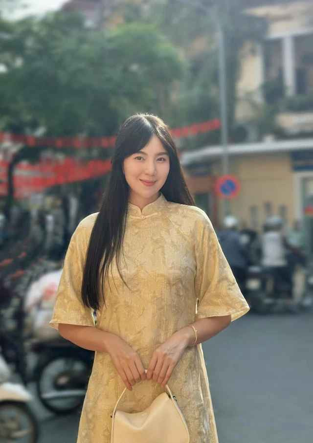 Nhìn vết thương của Mai Ngọc khiến nhiều người lo lắng.