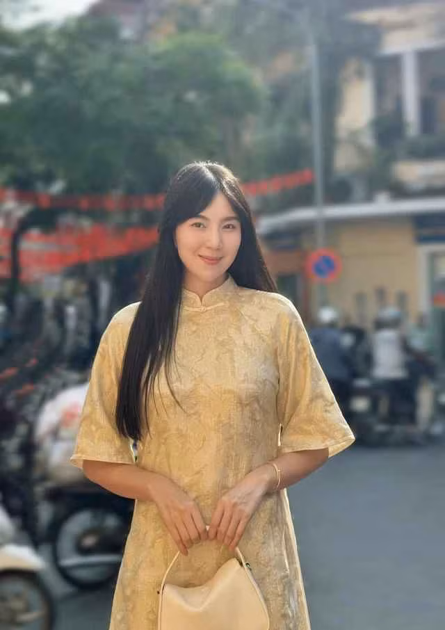 Nhìn vết thương của Mai Ngọc khiến nhiều người lo lắng.