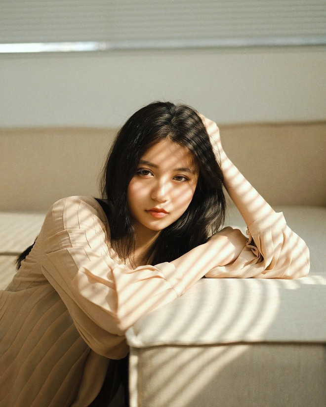 Được mệnh danh là cô nàng nữ thần xinh nhất Instagram, Bâu hay Nguyễn Ngọc Phương Vy chính là một trong những hot - Instagramer đến thời điểm này. Cô nàng sở hữu số lượng người follow đáng ngưỡng mộ: 385.000 người.