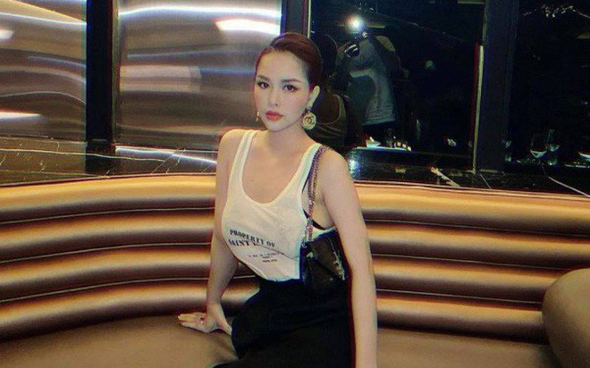 Là mẹ 2 con nhưng body Trang Pilla là niềm ao ước của nhiều chị em.