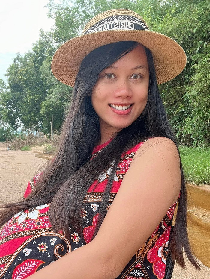 Sau bao khó khăn vất vả, không có một gia đình trọn vẹn cuối cùng hai vợ chồng hiện tượng mạng này đã xây dựng được tổ ấm của riêng mình.