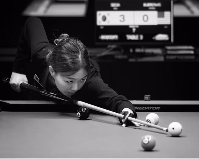 Với sự hướng dẫn của Kim Ga-young, Seoa học được kỹ năng kiểm soát tâm lý và vươn lên dẫn đầu bảng xếp hạng billiard pool Hàn Quốc ở tuổi 19. Cô nàng cũng là cơ thủ trẻ nhất đạt được vị trí này ở xứ sở kim chi.