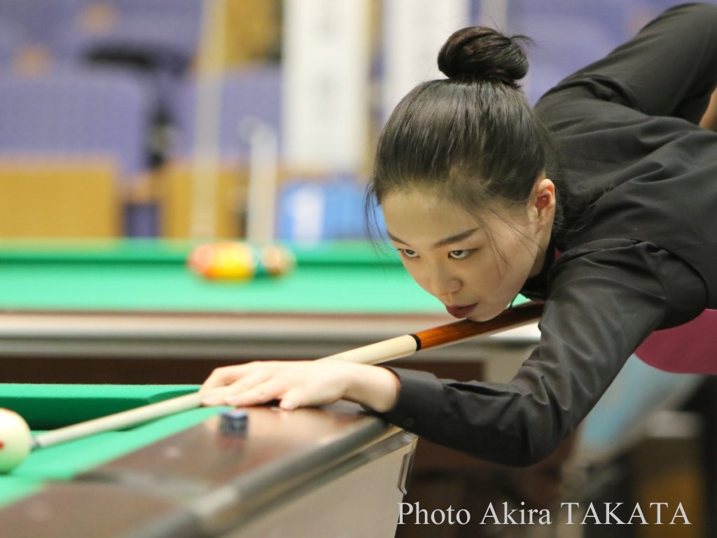 Trang cá nhân của Seoa chỉ có hơn 3.000 người theo dõi, cô nàng thường xuyên đăng tải hình ảnh khoe trọn những đường nét thanh tú trên gương mặt và vóc người mảnh khảnh.