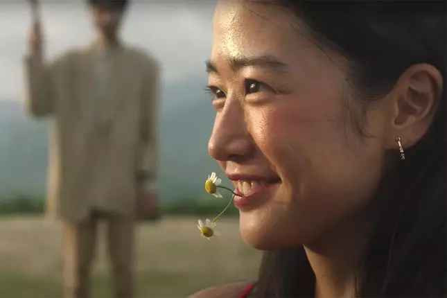 Hiện Instagram cá nhân của gái đẹp Amandine có gần 120 nghìn người theo dõi trong khi Tiktok là 200.000 followers.