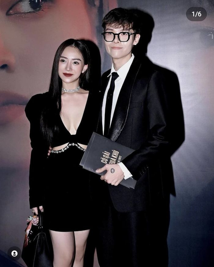 Bà mẹ 2 con nổi bật với phong cách ăn mặc chỉn chu, sang chảnh, chiếc mũi cao, gương mặt thon gọn.