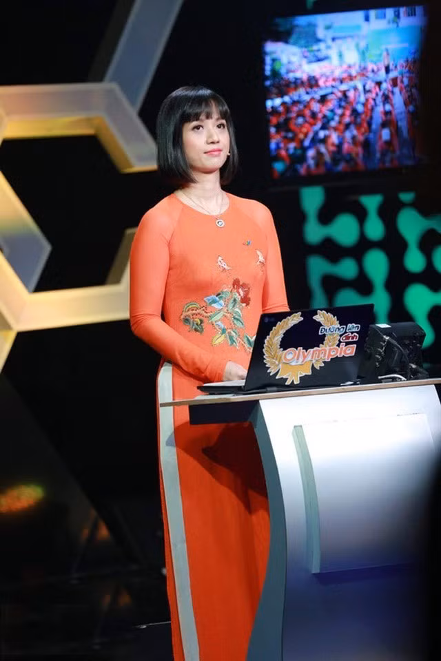 Cuu MC Duong len dinh Olympia kin tieng, U50 nhuan sac bat ngo