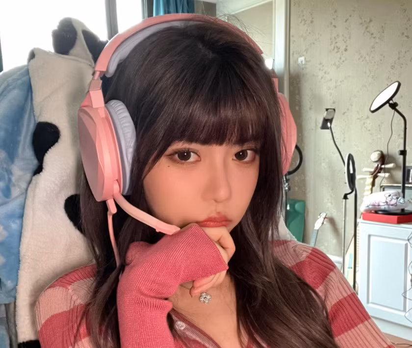 Chu Thục Di tự trấn an bằng lý do “ảnh thẻ căn cước của mình cũng không quá tệ”, “chất lượng chụp tốt”... thế nhưng vẫn chưa thể dập tắt những tranh cãi từ phía người xem.