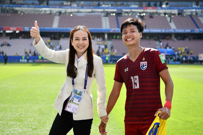 Sắp tới, đội tuyển Thái Lan sẽ tham dự hai đấu trường quan trọng là AFF Cup và vòng loại Asian Cup 2023. Trong khi đó, U22 Thái Lan có nhiệm vụ vượt qua vòng loại U23 châu Á 2022 để có mặt ở vòng chung kết.