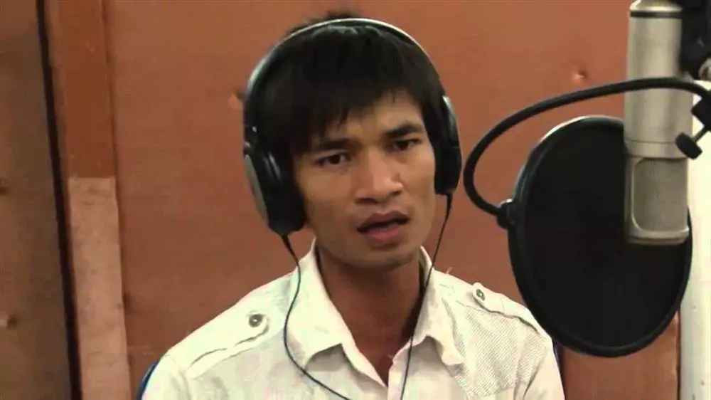 Nhưng tâm điểm chú ý lại chính là ngoại hình của Lệ Rơi. 8X nhìn phát tướng nhưng được nhận xét ngày càng chững chạc.