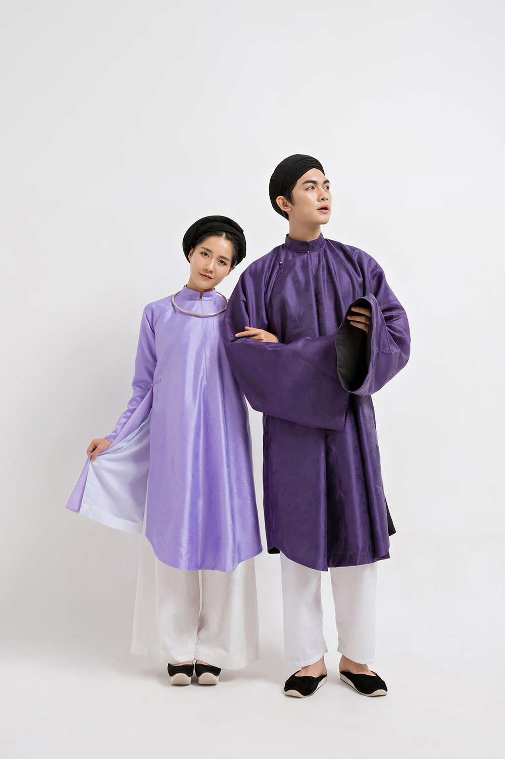 Mới đây, Kiều Trinh Xíu (Nguyễn Hoàng Kiều Trinh) tham gia dự án "1000 năm Việt phục", phỏng lại lối phục sức của người Việt trong 1000 năm từ triều Lý (thế kỷ 11) đến triều Nguyễn (thế kỷ 20).