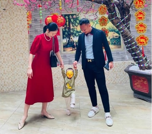 Thời điểm đó, Trọng Hoàng đang thi đấu cùng CLB Thanh Hoá, đồng thời cùng đồng đội chuẩn bị cho AFF Cup 2018, do đó từng gặp không ít khó khăn về mặt thời gian.