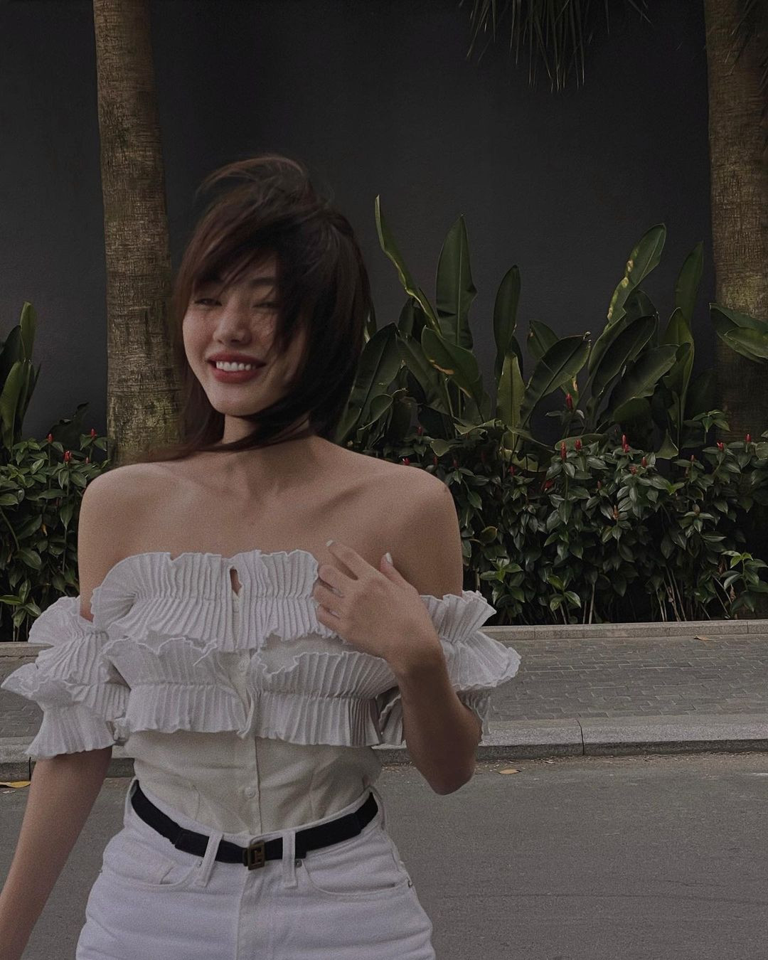 Mặc dù không phải người mẫu nhưng Gigi Hương Giang cho thấy cái nhìn về thời trang khá ấn tượng. Lựa chọn trang phục mình mặc cũng là cách thể hiện sự trân trọng bản thân.