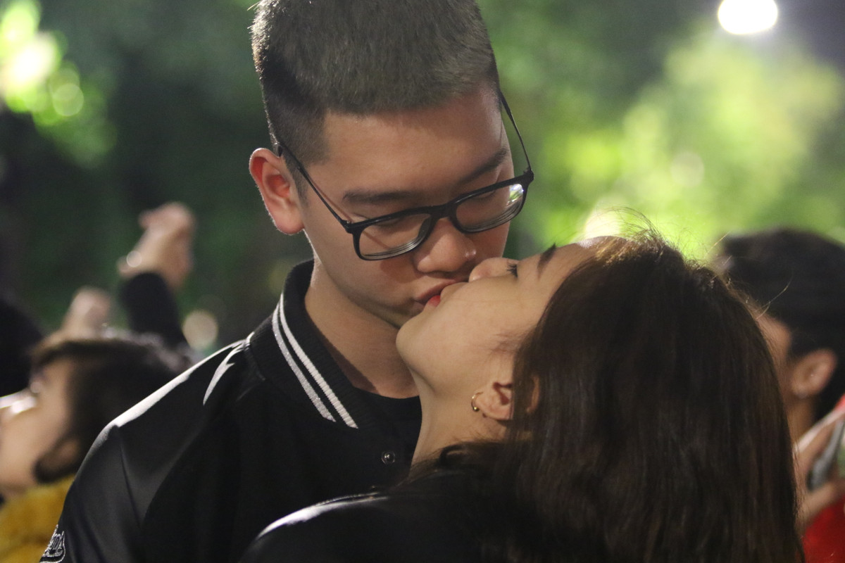 Bên nhau trong thời khắc rất đẹp này.