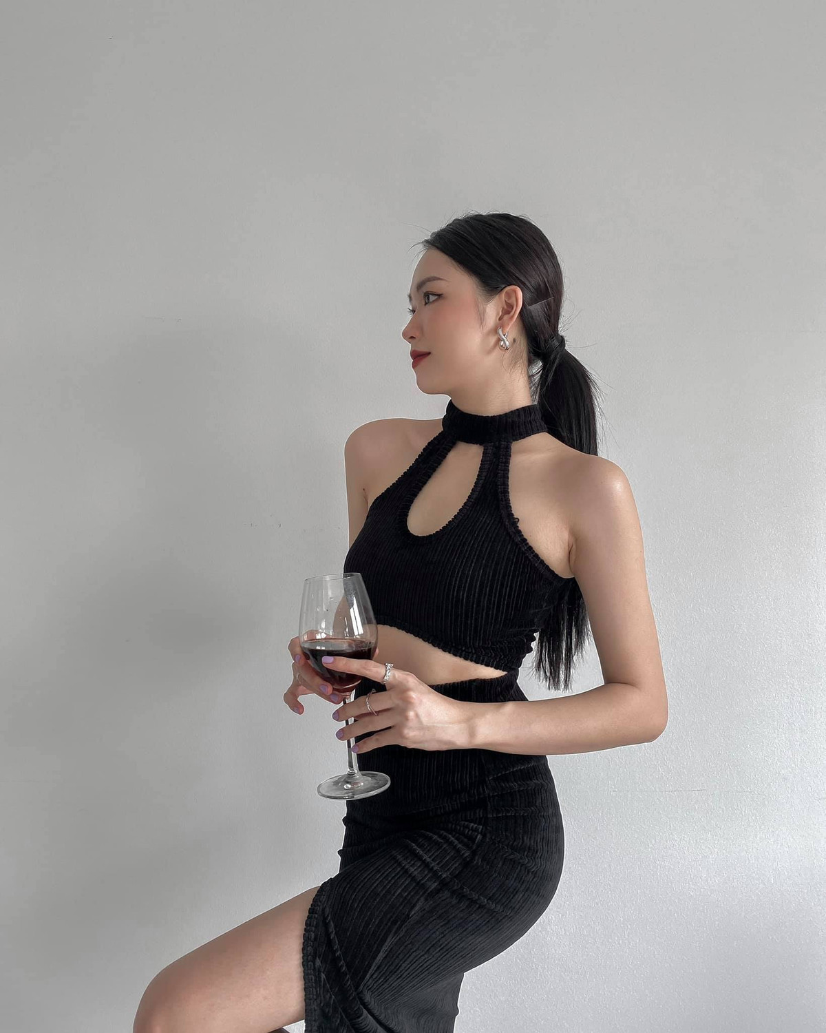 Sau khi lấy chồng, Tâm Xíu chú tâm vào việc chăm sóc gia đình và kinh doanh.