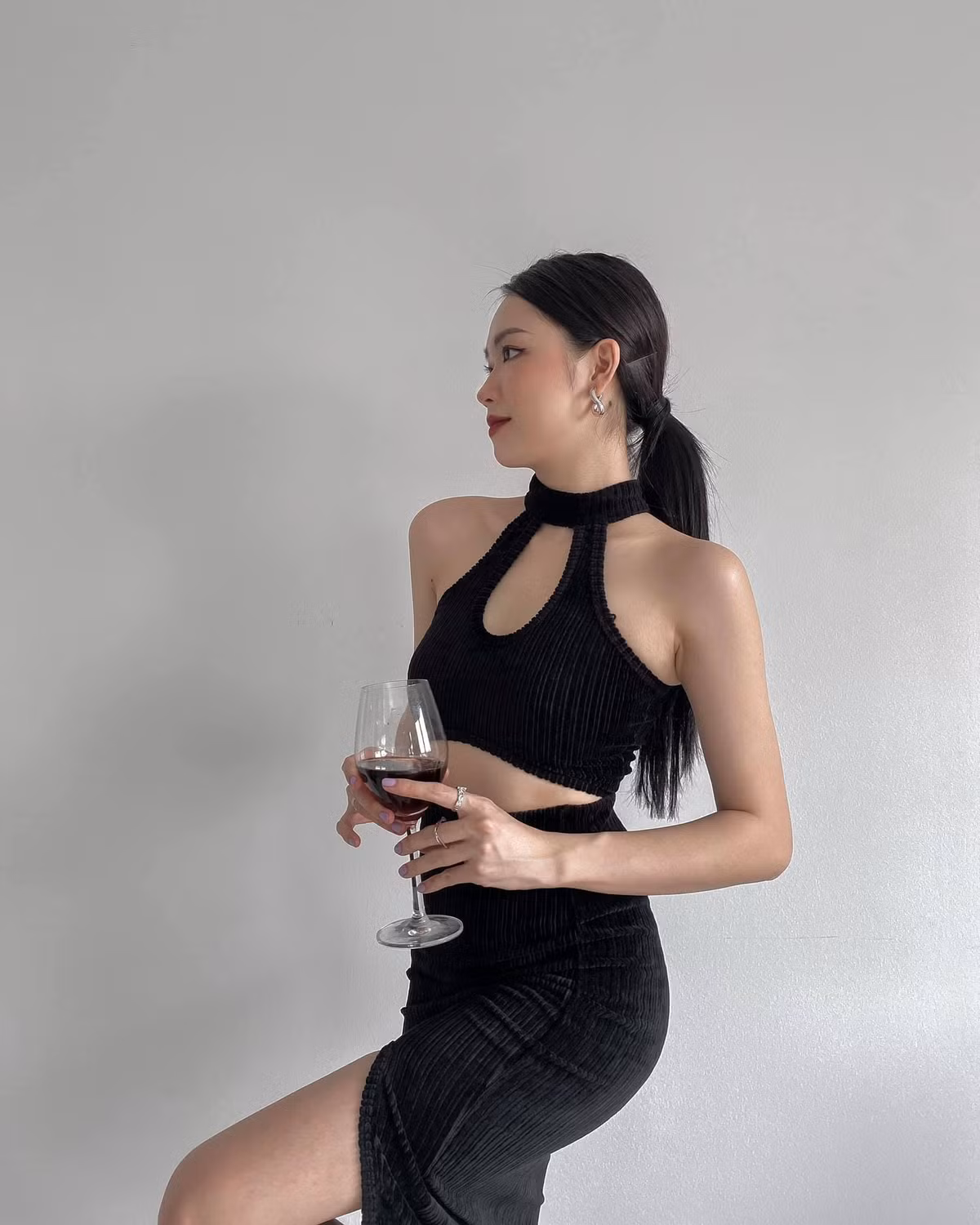 Sau khi lấy chồng, Tâm Xíu chú tâm vào việc chăm sóc gia đình và kinh doanh.