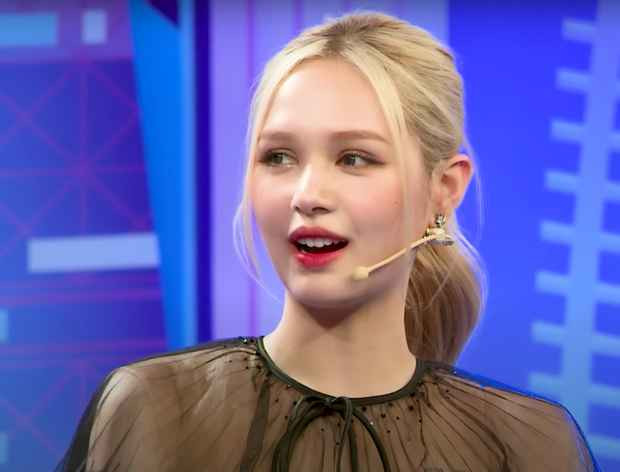 Chẳng thế mà, mỗi lần Xoài Non lên đồ, chị em lại được dịp xin "info" tới tấp để sắm theo.