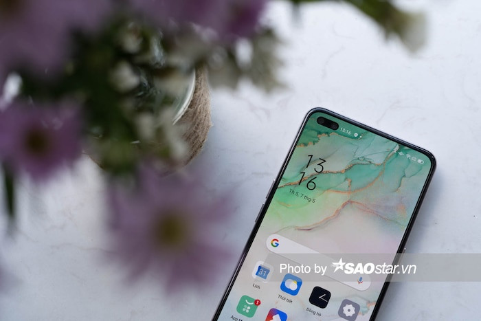 Mo hop OPPO Reno3 Pro: camera selfie 44MP dau tien tren the gioi-Hinh-8