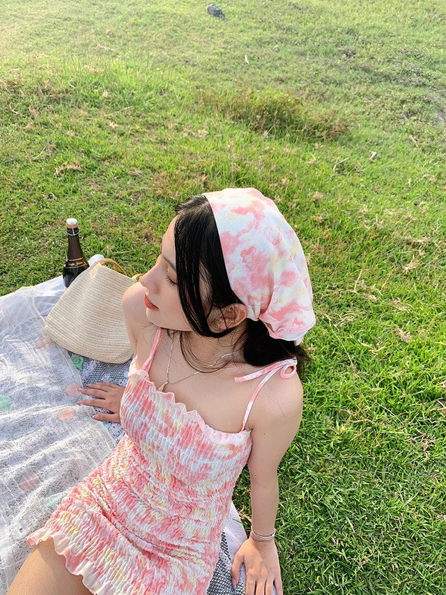 Về guu thời trang, Minh Thư chọn cho mình những bộ trang phục trẻ trung, năng động và phù hợp với từng hoàn cảnh nhất định.