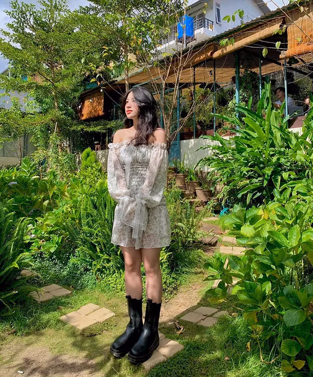 Với nữ sinh xinh đẹp Minh Thư, mỗi trải nghiệm trong cuộc sống đều giúp bản thân trưởng thành hơn.