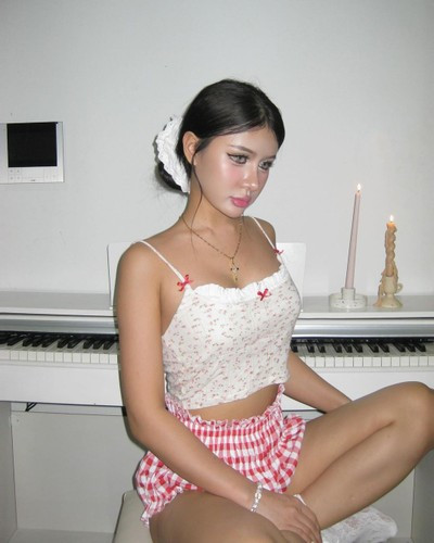 Từ vụ việc của Xuân Ca cũng là lời cảnh tỉnh cho những người dùng mạng xã hội, chúng ta cần cảnh giác hơn trong việc tiếp nhận thông tin, kiểm tra kỹ nguồn gốc, đặc biệt là những dấu hiệu giả mạo đáng chú ý, để tránh bị dẫn dắt bởi nội dung không lành mạnh.