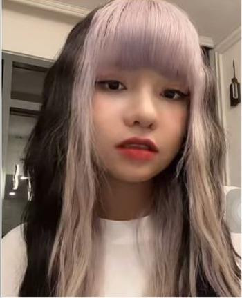 Góc nghiên hậu sửa mũi của CiiN, có thể thấy rõ phần cánh và thân dưới của mũi đã trở nên thanh thoát, khiến cho tổng thể gương mặt cô trở nên hài hoà, thanh mảnh hơn.