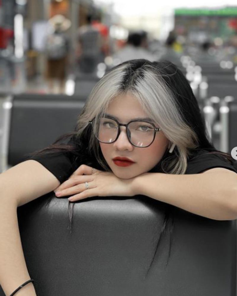 Sau lần xuất hiện tại sự kiện lần này, có thể nói, hình ảnh về nhan sắc của CiiN đang ngày một hoàn thiện, chỉnh chu hơn qua từng lần "ra mặt" trước công chúng.