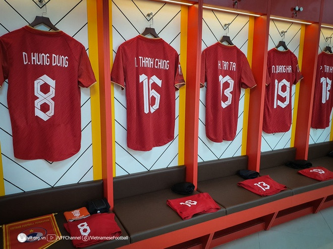 Viet Nam 3-0 Myanmar: 