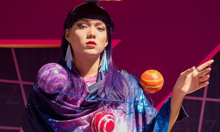 Từ lâu Phạm Thoại được cư dân mạng biết đến với phong cách thời trang khác biệt "có một không hai".