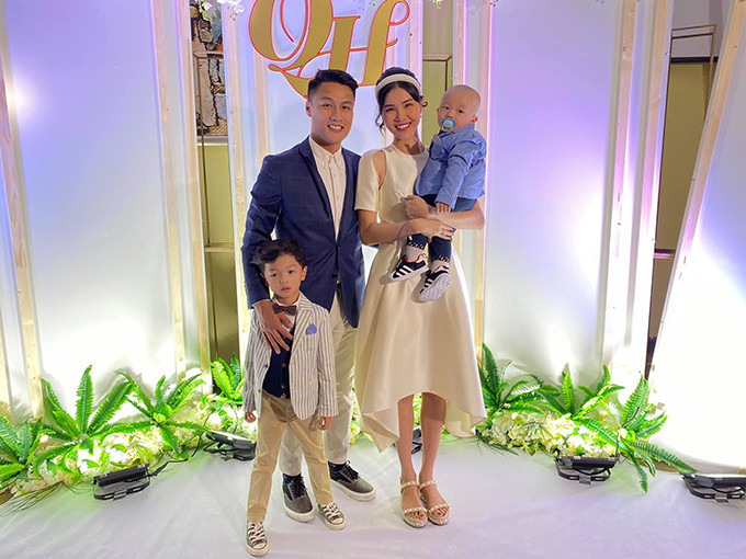 Kỳ Hân bán hàng online để cho vui, livestream "buôn dưa lê" là chính.