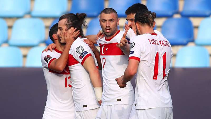 Khai mac EURO 2020 Italia - Tho Nhi Ky: Tim lai hao quang da mat-Hinh-3