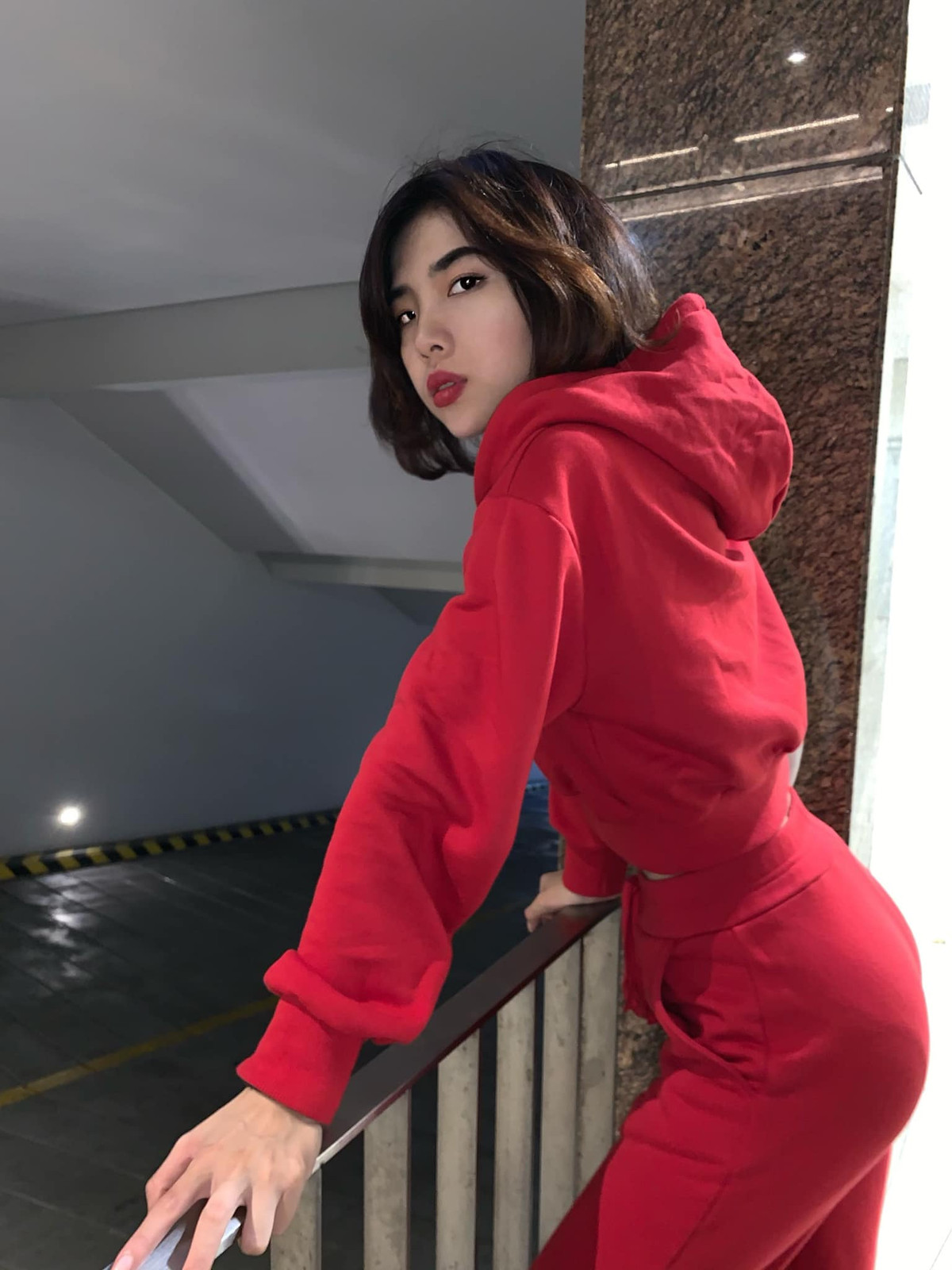 Sme Mai chỉ ra chế độ ăn uống hàng ngày tuyệt đối nói không với những món như tuyệt đối không được ăn đêm, hạn chế trà sữa - thức uống gây nghiện cho các bạn trẻ thời này, nói không với bánh ngọt.