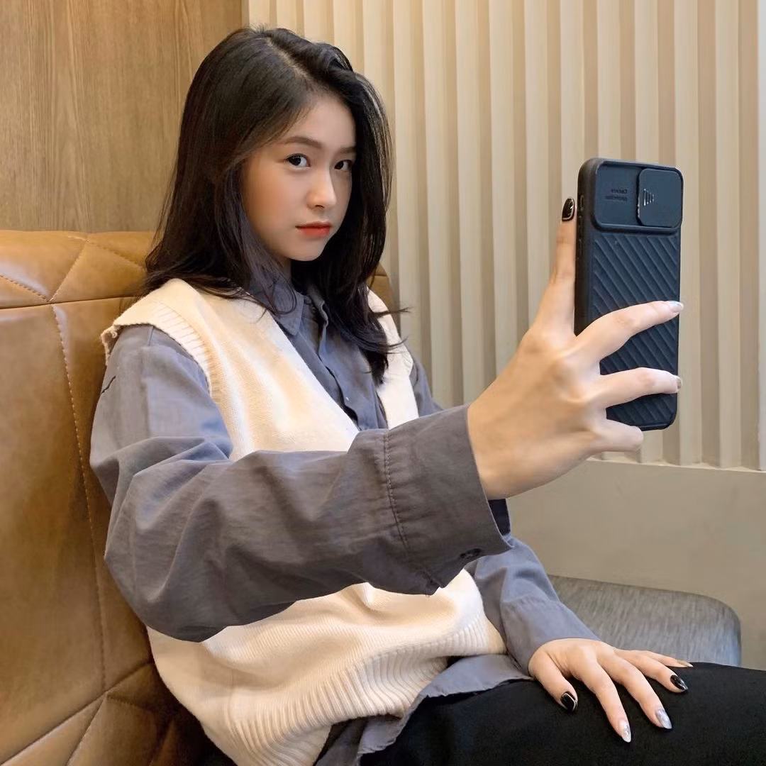 Trên trang Instagram cá nhân, Mai Hương đăng tải những bức ảnh tuyệt đẹp khi làm người mẫu ảnh.