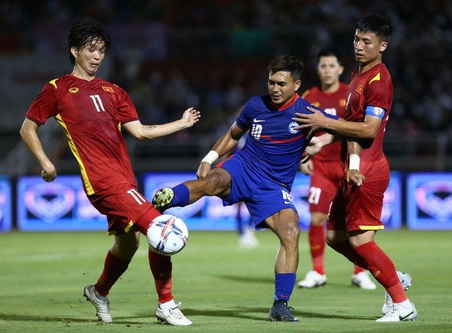 Thang Singapore 4 sao, doi tuyen Viet Nam mo man FIFA Day man nhan-Hinh-3