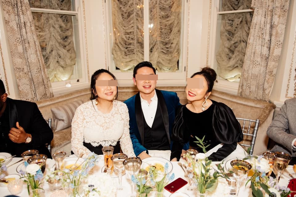 Trên mục thông tin cá nhân, Hồng Nhung cũng cho biết cô từng là du học sinh tại một trường đại học khá nổi tiếng tại Anh.